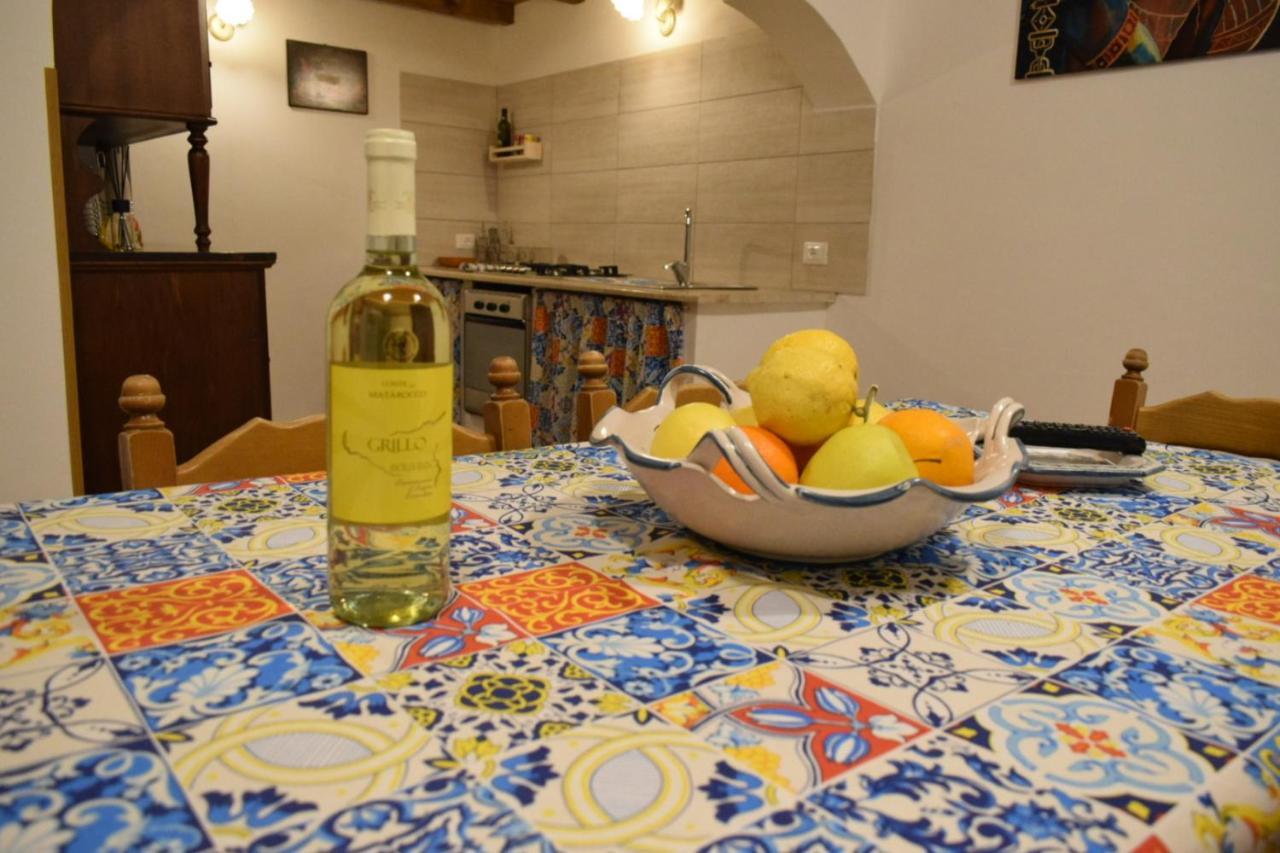 Pietro Holiday Home Castellammare del Golfo Ngoại thất bức ảnh